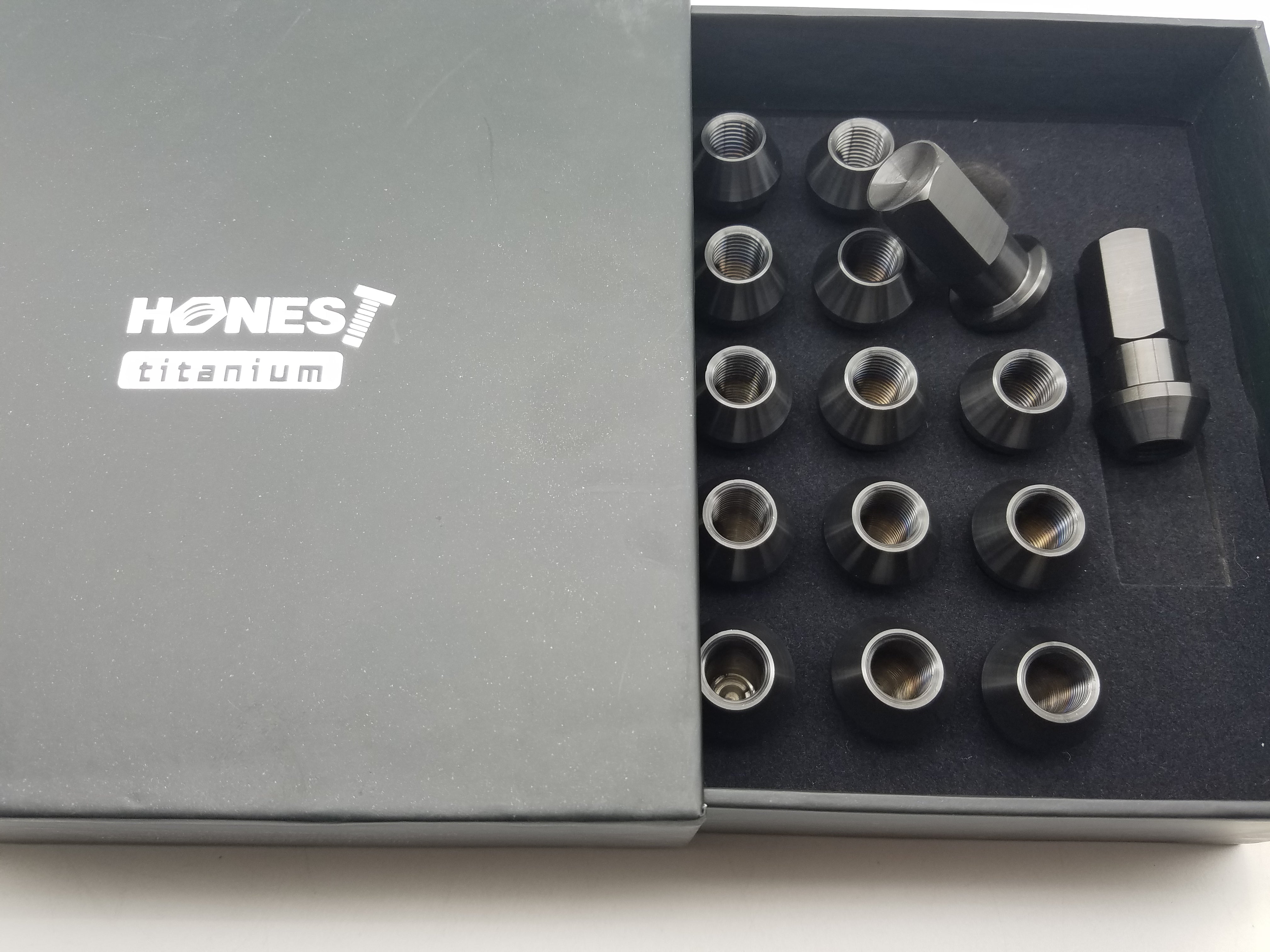 Gr5 Titanium lug nuts M12x1.25x48mm for NISSAN Cone Seat Closed End